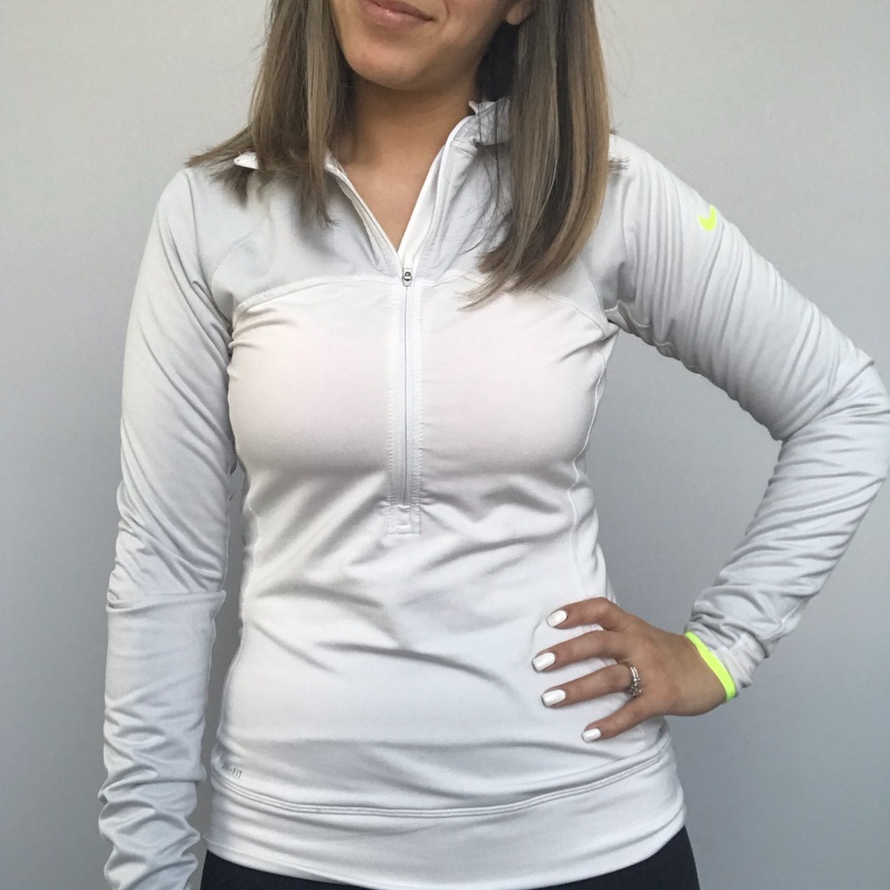 Nike fitted workout top